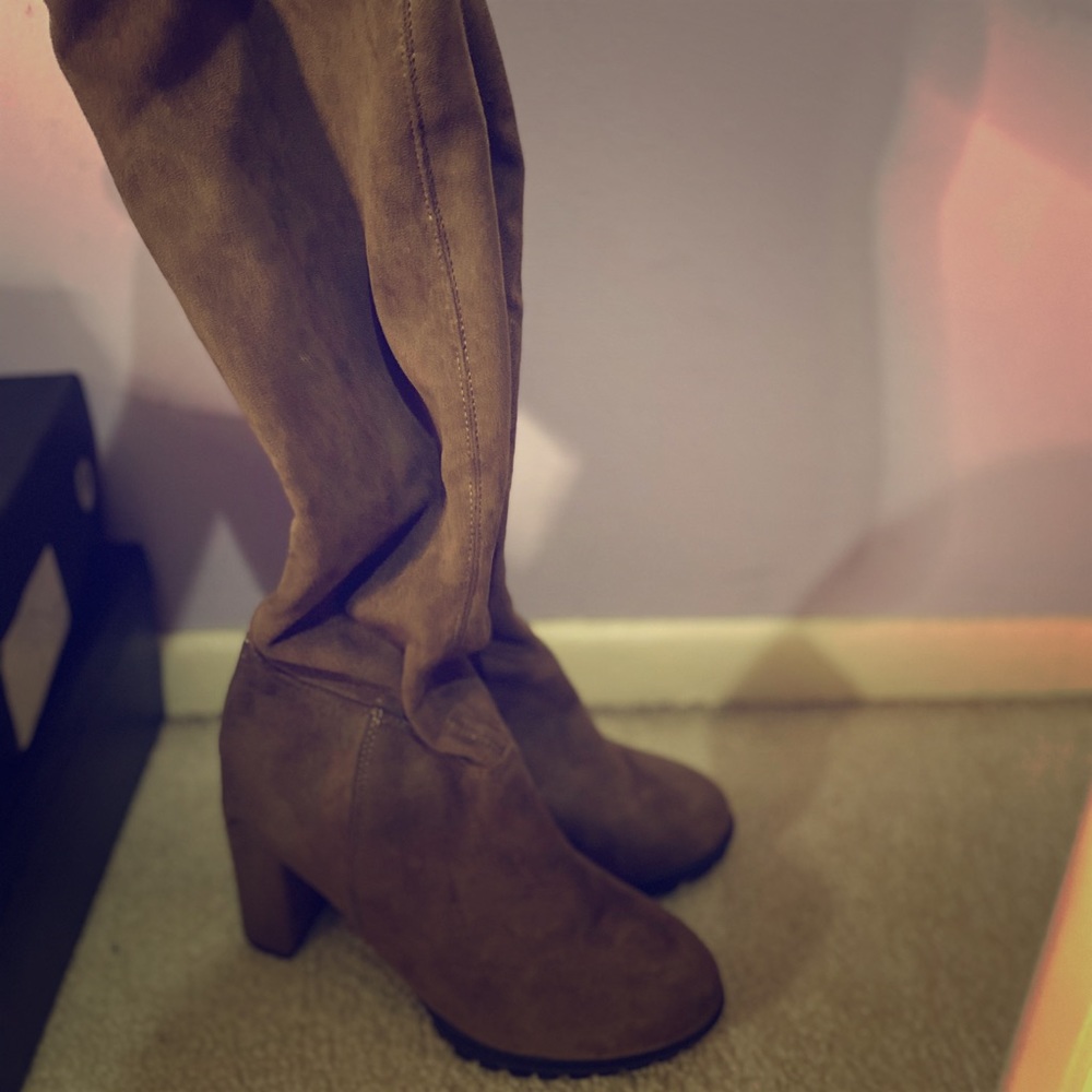 Long low to knee cap brown boots
